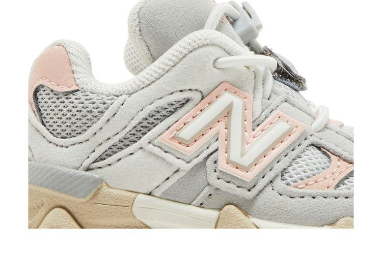 Кроссовки New Balance 9060 Toddler 'Grey Matter Pink Haze'