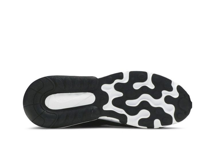 wmns-air-max-270-react-black-white-cj0619-002_03