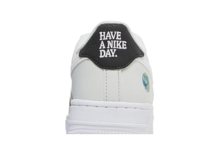 air-force-1-lv8-gs-have-a-nike-day-earth-dm0983-001_06