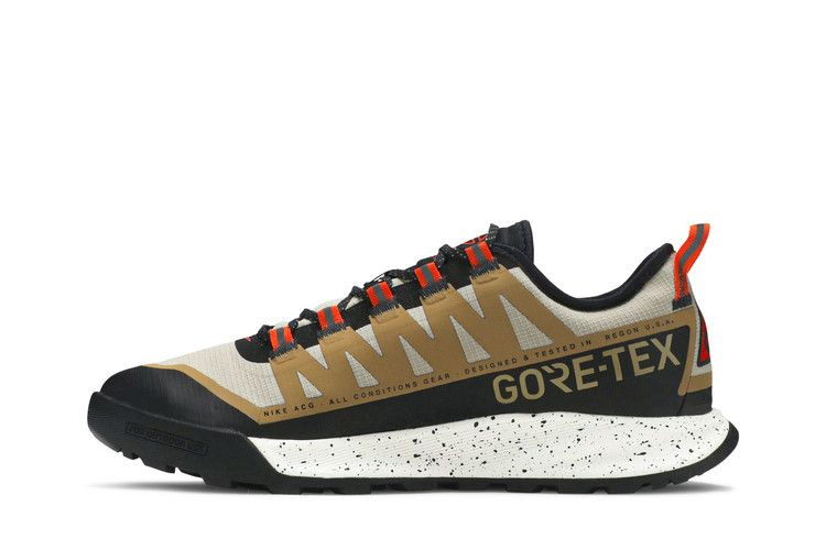 Кроссовки Nike ACG Air Nasu Gore-Tex 'Khaki Golden Beige'