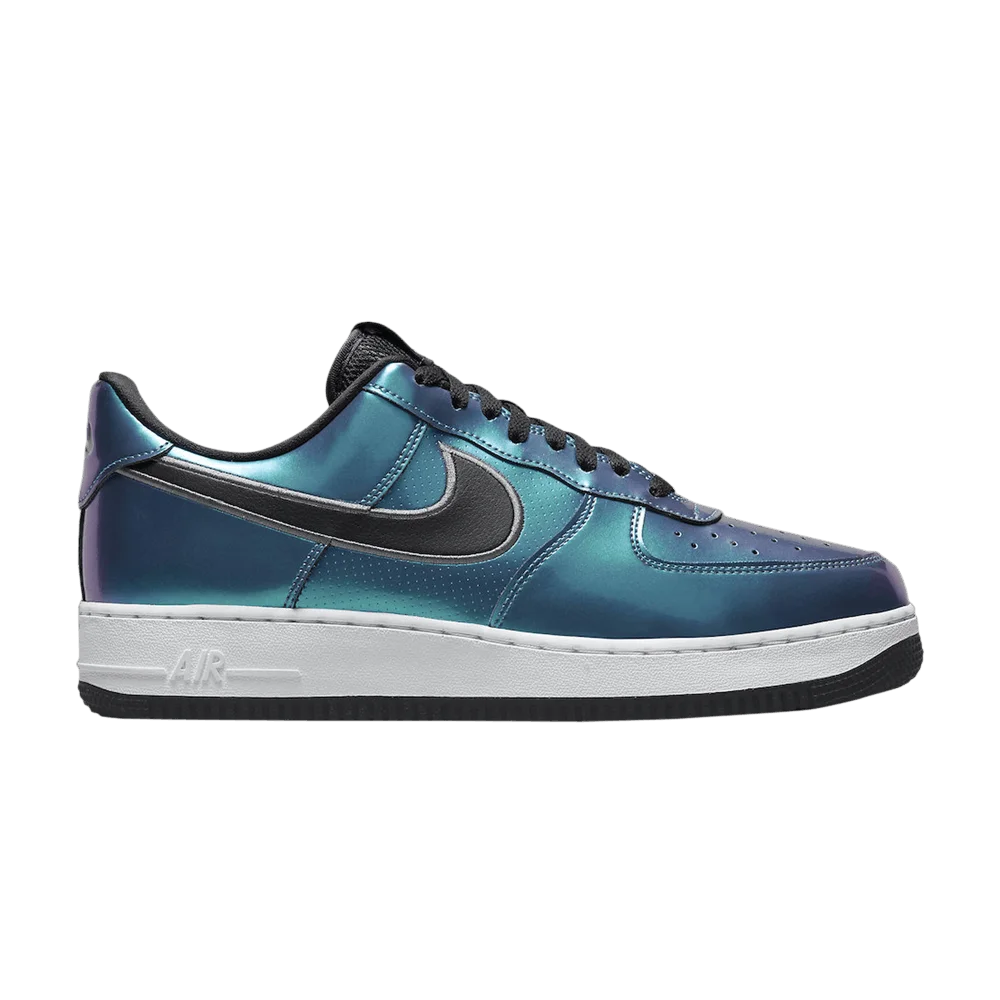 Krossovki-Nike-Air-Force-1-Low-Iridescent