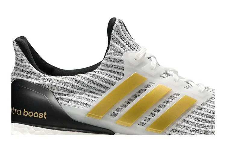 Krossovki-adidas-UltraBoost-White-Gold-Metallic-1