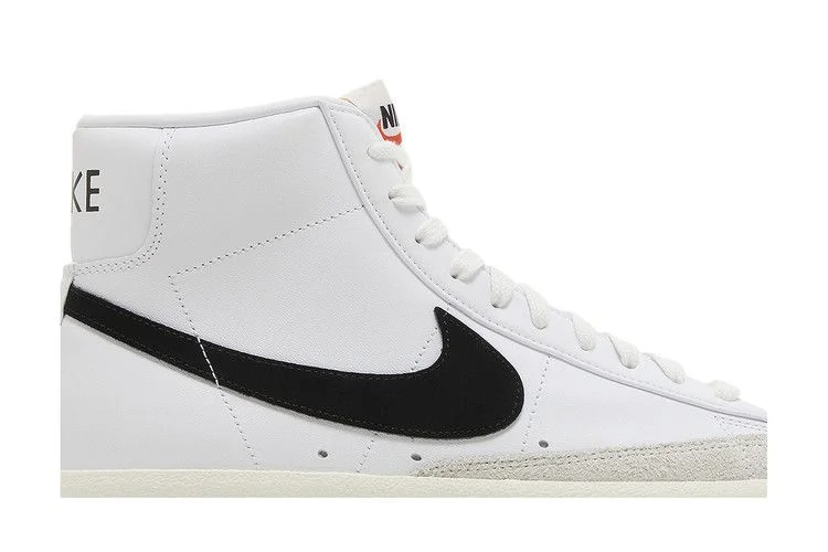Krossovki-Nike-Blazer-Mid-77-Vintage-White-Black-1