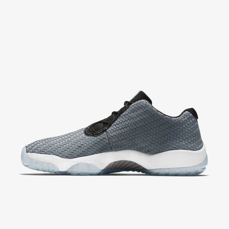 Krossovki-Air-Jordan-Future-Low-Grey-4