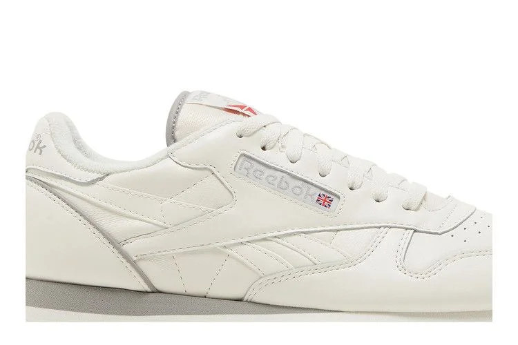 Кроссовки Reebok Classic Leather 1983 Vintage 'Chalk'