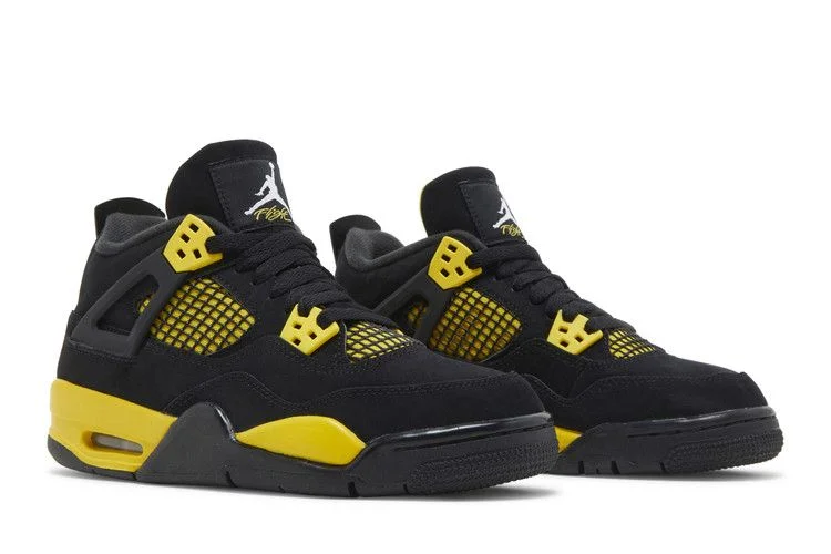 Krossovki-Air-Jordan-4-Retro-GS-Thunder-2023-7