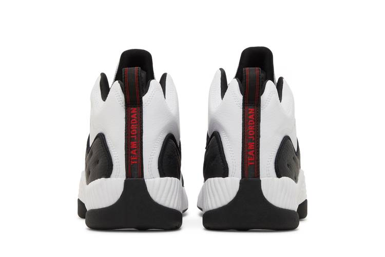 jordan-jumpman-team-2-white-black-819175-106_05