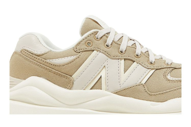 Кроссовки New Balance Wmns 57/40 'Angora'