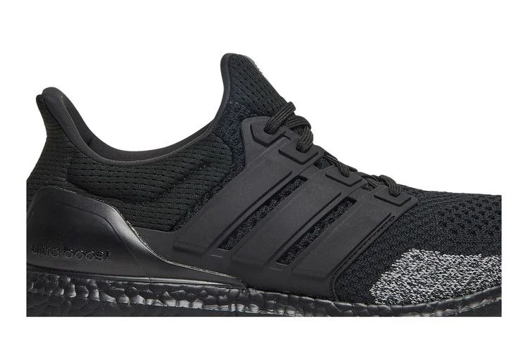 Кроссовки adidas UltraBoost 1.0 DNA 'Oreo Toe'