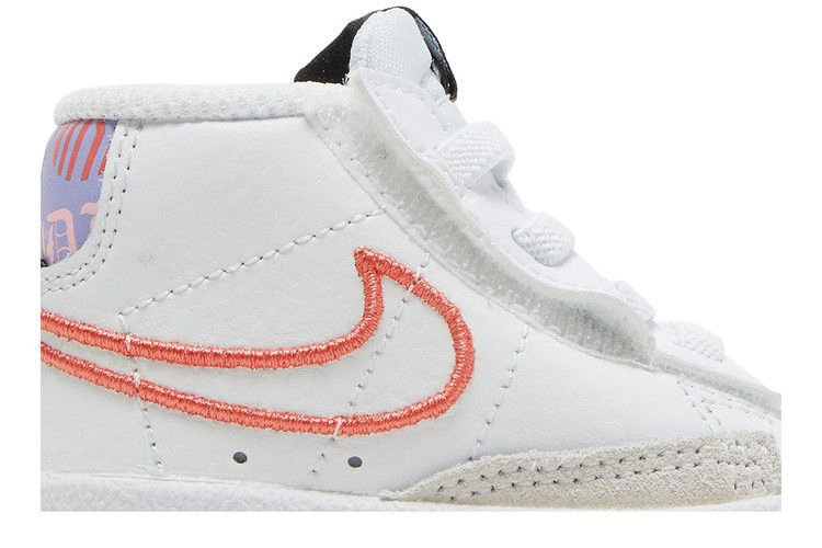 blazer-mid-77-se-td-white-magic-ember-dj0268-100_01