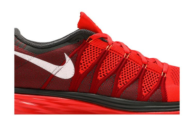flyknit-lunar2-light-crimson-620465-616_01