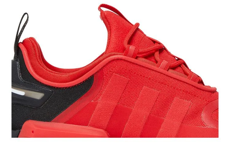Кроссовки Adidas NMD_R1 V3 'Vivid Red'