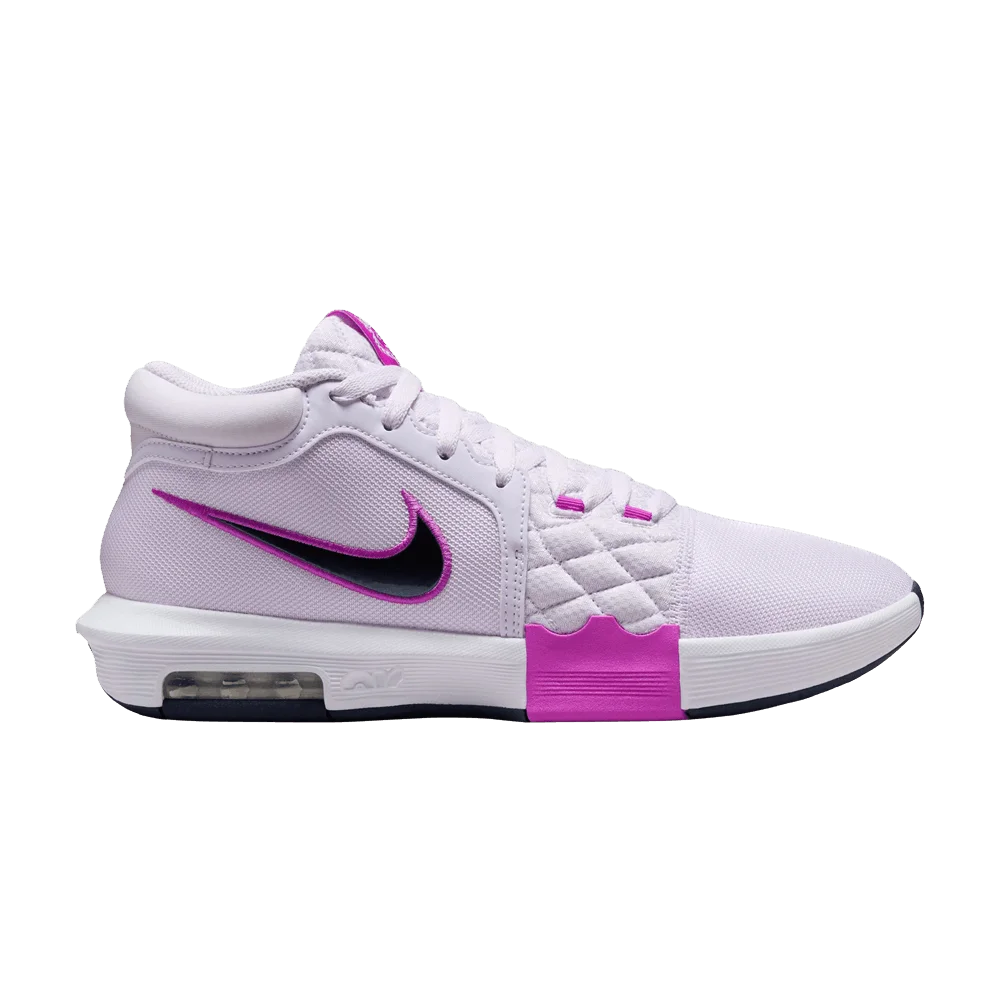 Krossovki-Nike-LeBron-Witness-8-Barely-Grape