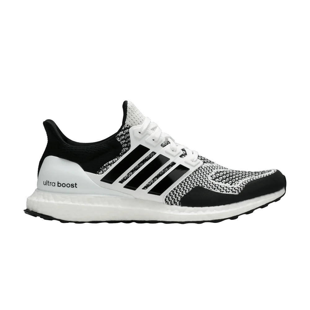 Krossovki-adidas-UltraBoost-1.0-DNA-Cookies-And-Cream