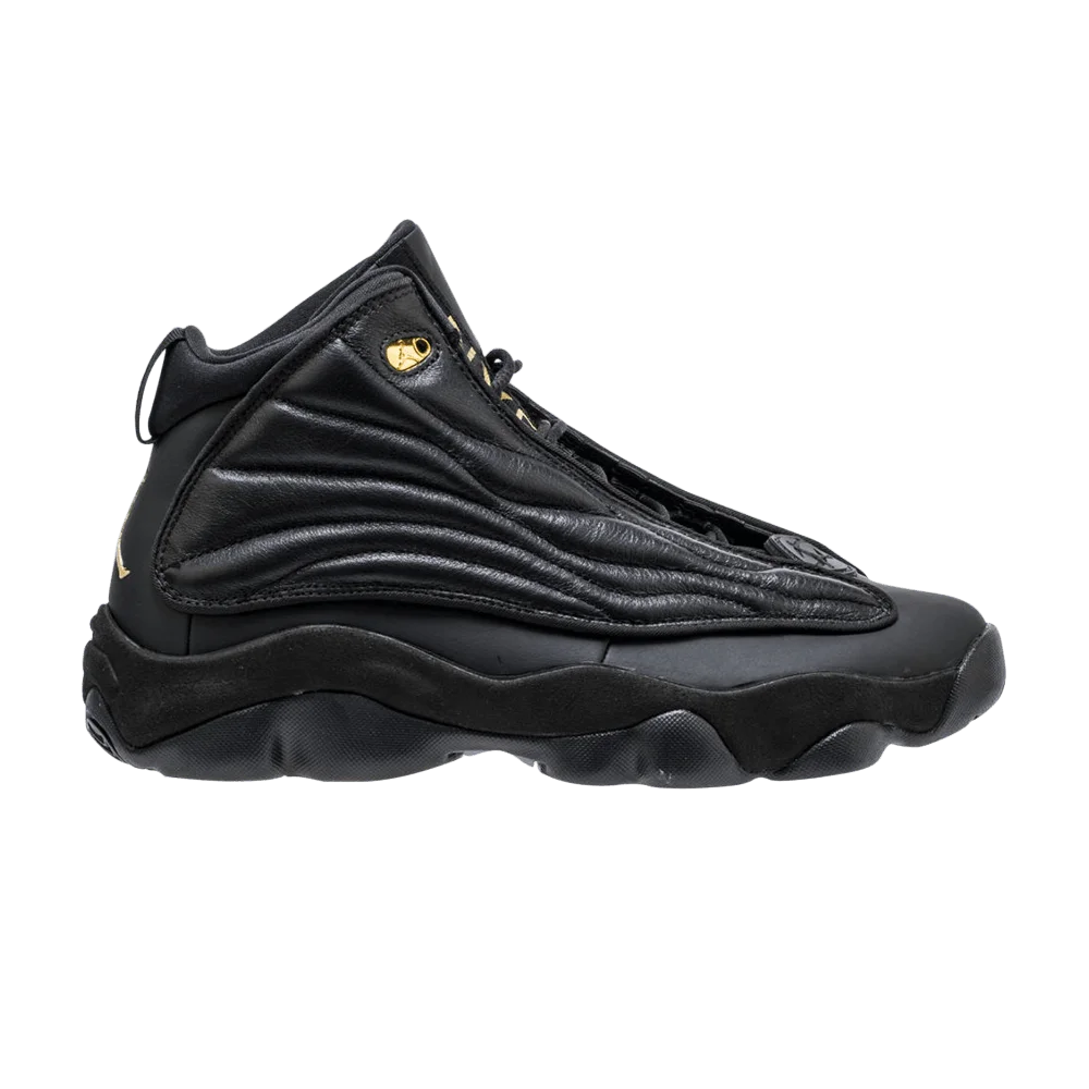 Кроссовки Air Jordan Pro Strong 'Black Metallic Gold'
