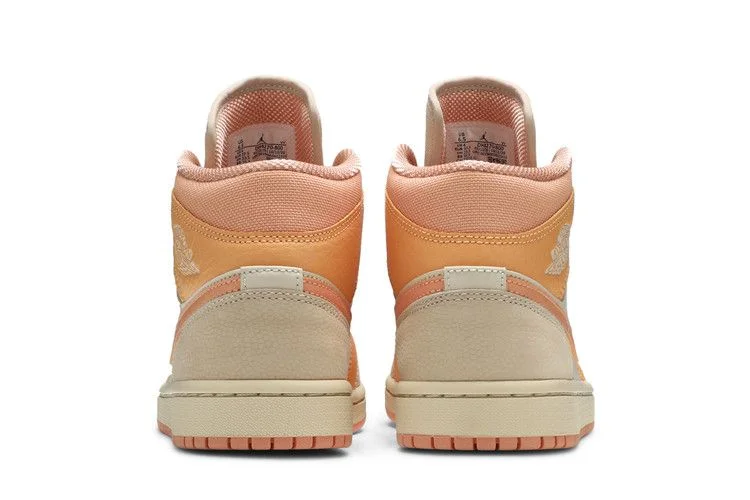 Кроссовки Wmns Air Jordan 1 Mid 'Apricot'