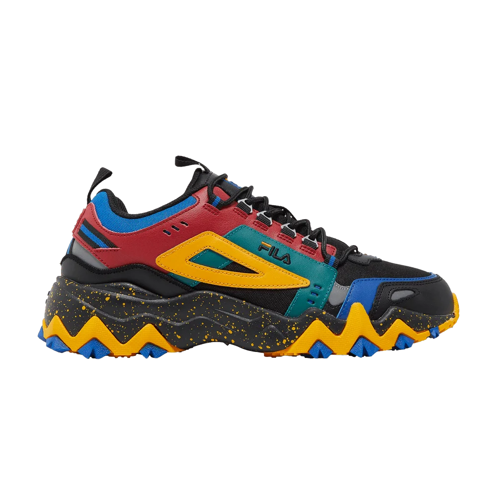 Krossovki-Fila-Oakmont-TR-Black-Red-Imperial-Blue