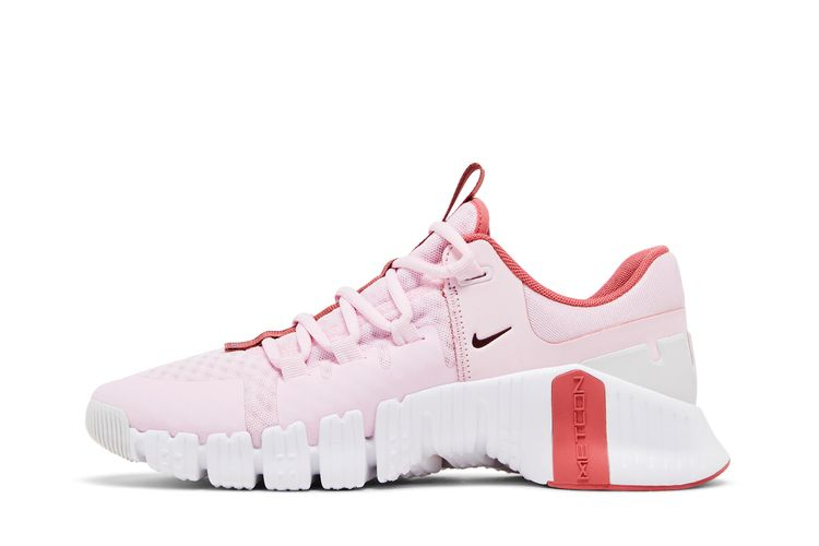 Кроссовки Nike Wmns Free Metcon 5 Premium 'Pink Foam Adobe'