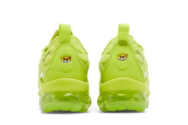 Кроссовки Nike Wmns Air VaporMax Plus 'Tennis Ball'