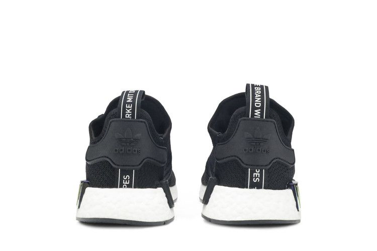 wmns-nmd_r1-metallic-plugs-core-black-ee5172_05