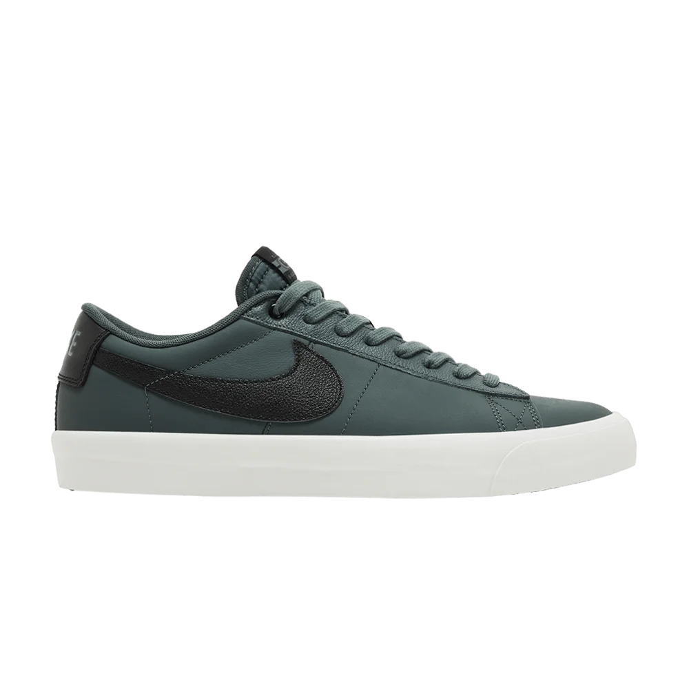 Krossovki-Nike-Zoom-Blazer-Low-Pro-GT-SB-Vintage-Green