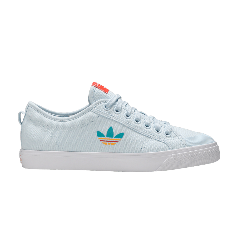 nizza-colorful-trefoil-sky-tint-fw4539