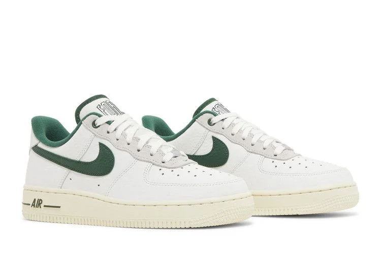 Krossovki-Nike-Wmns-Air-Force-1-07-LX-Command-Force-Gorge-Green-7