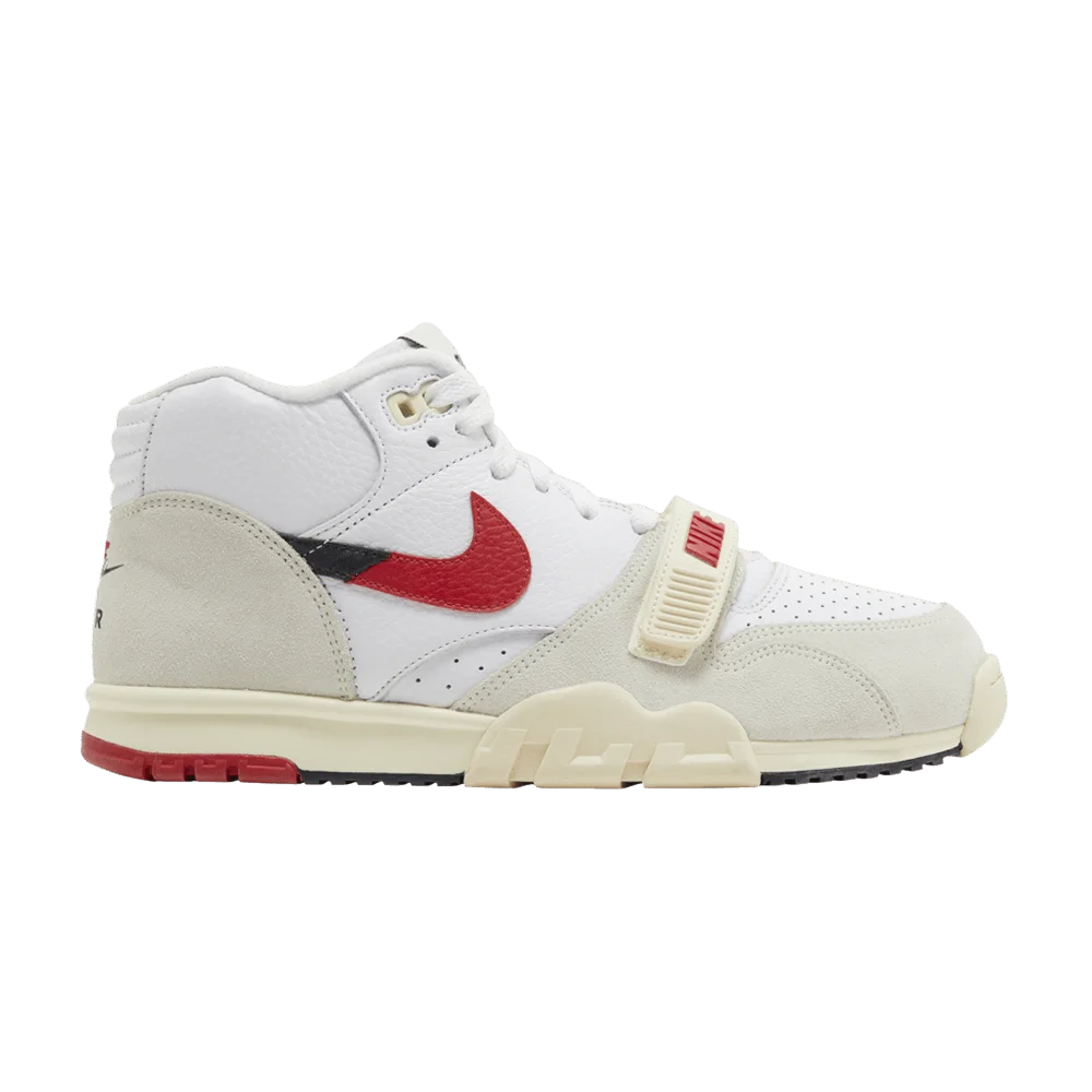 Krossovki-Nike-Air-Trainer-1-Split-University-Red