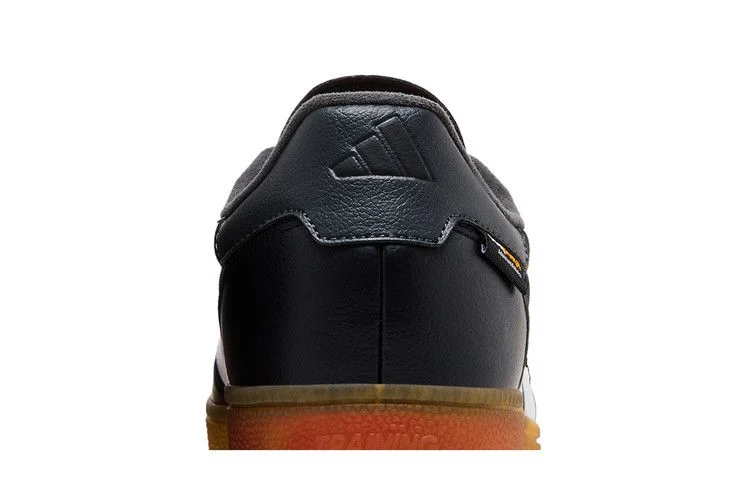 Кроссовки adidas Training Spezial 'Black White'