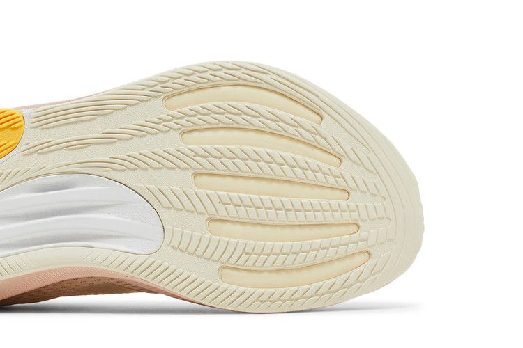 Кроссовки Adidas Wmns Supernova Stride 'Putty Mauve Spark'