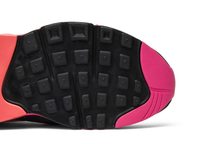 comme-des-garcons-x-nike-air-max-180-black-pink-ao4641-601_04