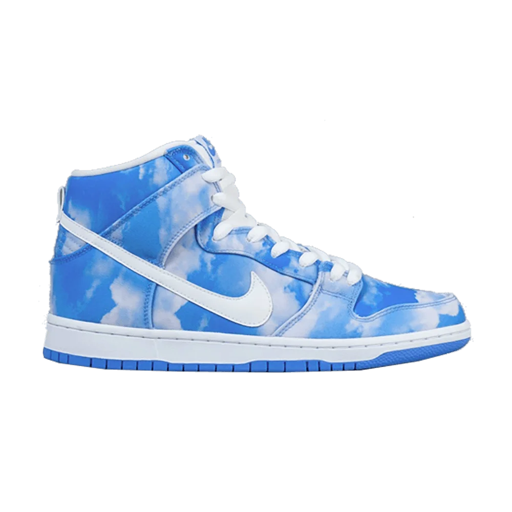 Krossovki-Nike-SB-Dunk-High-Cloud