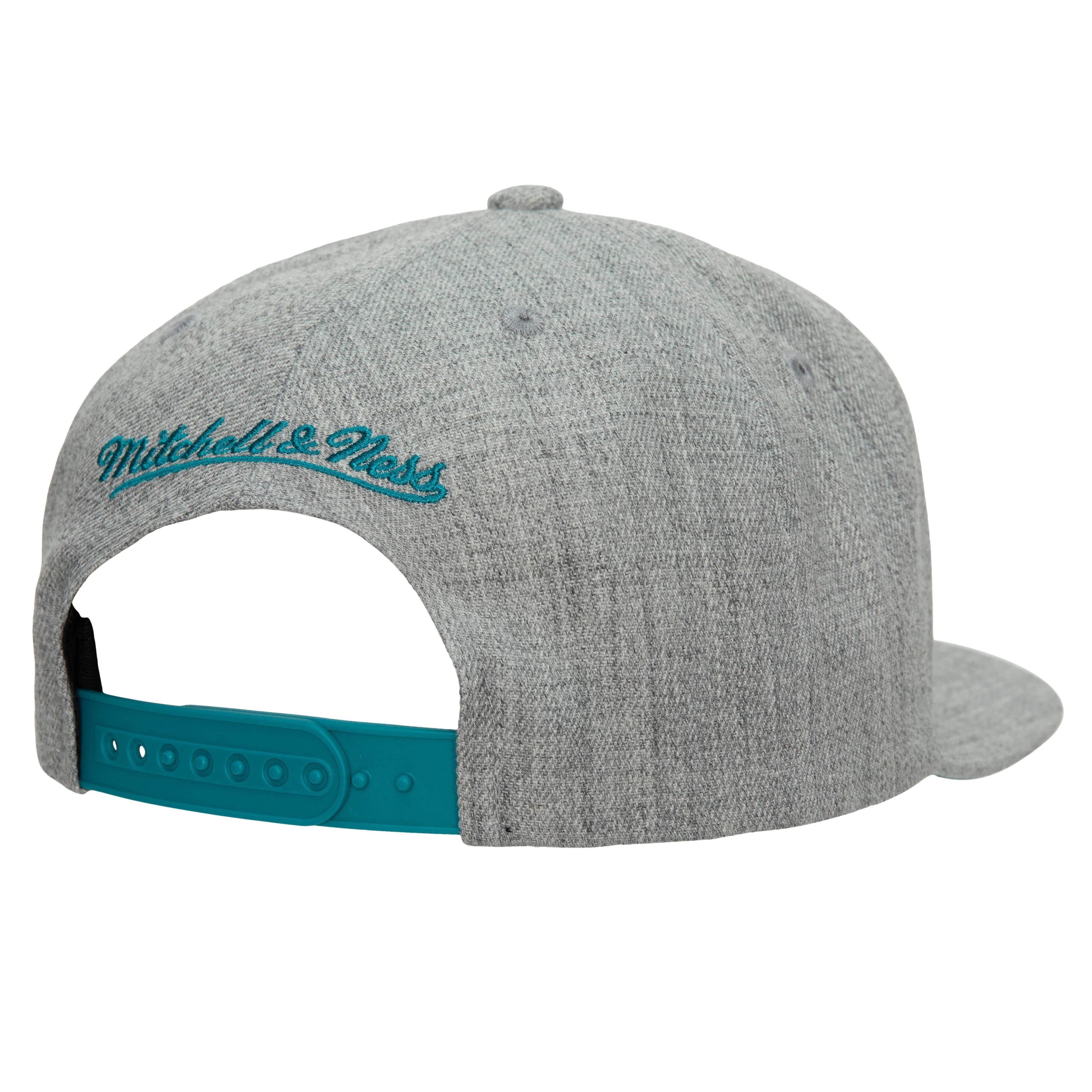 Бейсболка Mitchell & Ness Team Heather 2.0 Snapback HWC Charlotte Hornets Hat