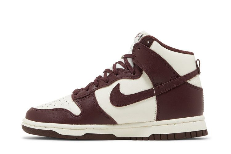 Кроссовки Nike Wmns Dunk High 'Burgundy Crush'