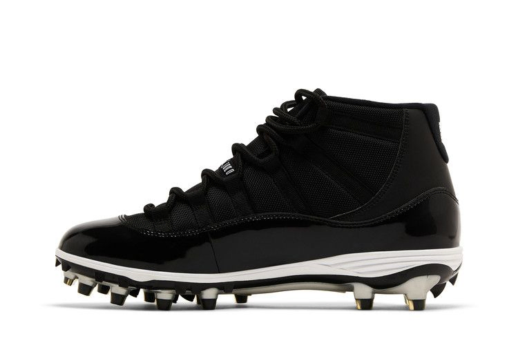 Кроссовки Air Jordan 11 Retro TD Cleat 'Space Jam'