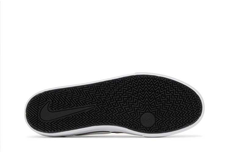 chron-2-canvas-sb-triple-white-dm3494-102_03
