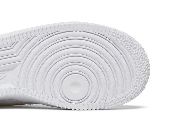 Кроссовки Nike Wmns Air Force 1 '07 'White Light Citron'