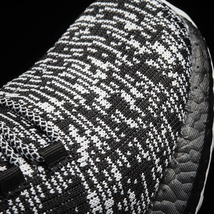 Krossovki-Adidas-PureBoost-Limited-Oreo-4