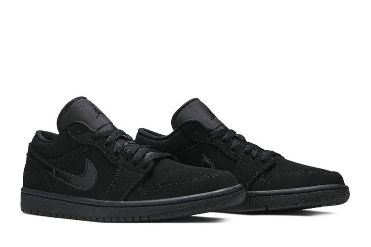 Krossovki-Air-Jordan-1-Low-Triple-Black-7