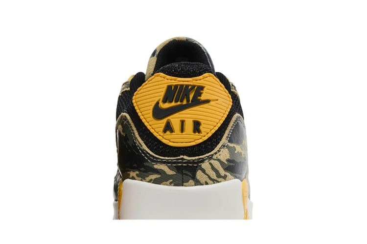 Кроссовки Nike Air Max 90 Premium 'Camo Pack - University Gold'
