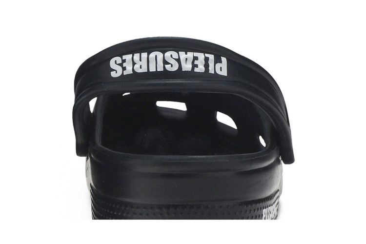 Сабо Pleasures x Crocs Clog 'Skeleton'