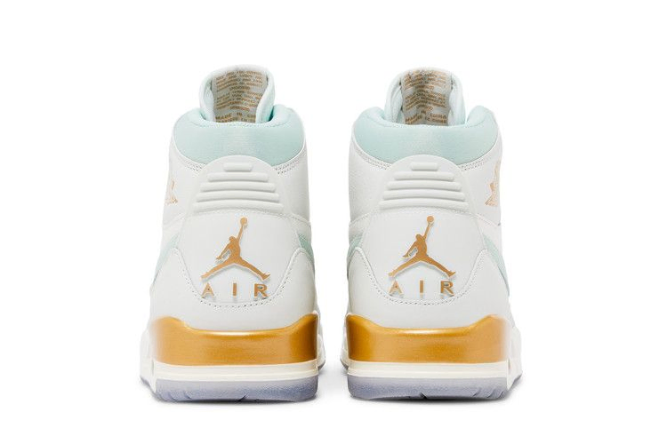 Кроссовки Air Jordan Legacy 312 'Sail Pistachio Frost'