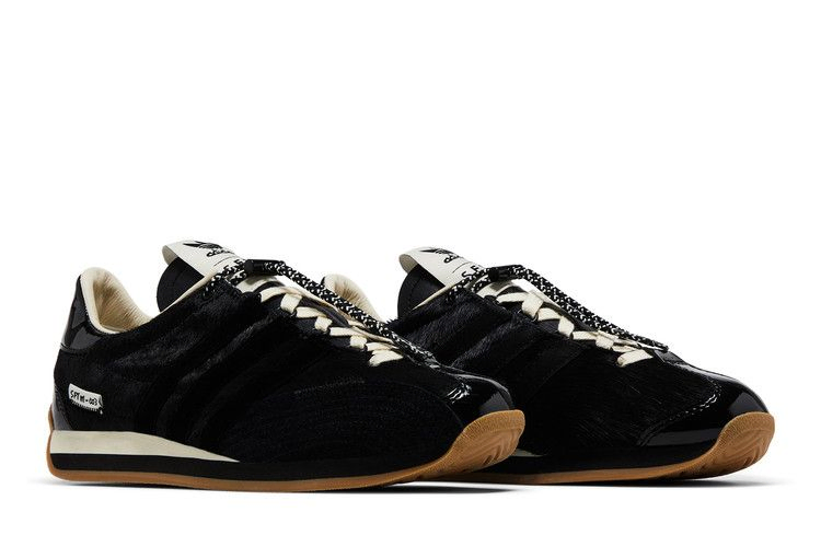 song-for-the-mute-x-country-og-black-cream-white-jh9010_07