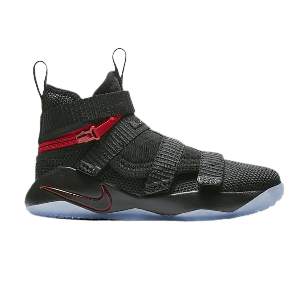 Krossovki-Nike-LeBron-Soldier-11-FlyEase-PS-Black-University-Red