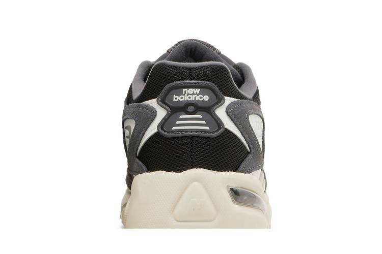 Кроссовки New Balance 725 'Magnet Black'
