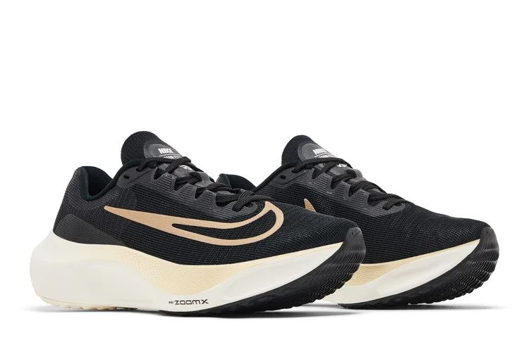 Krossovki-Nike-Zoom-Fly-5-Black-Metallic-Gold-Grain-7