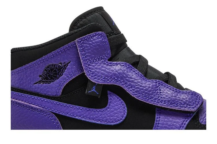 Krossovki-Air-Jordan-1-Mid-ALT-PS-Black-Concord-1