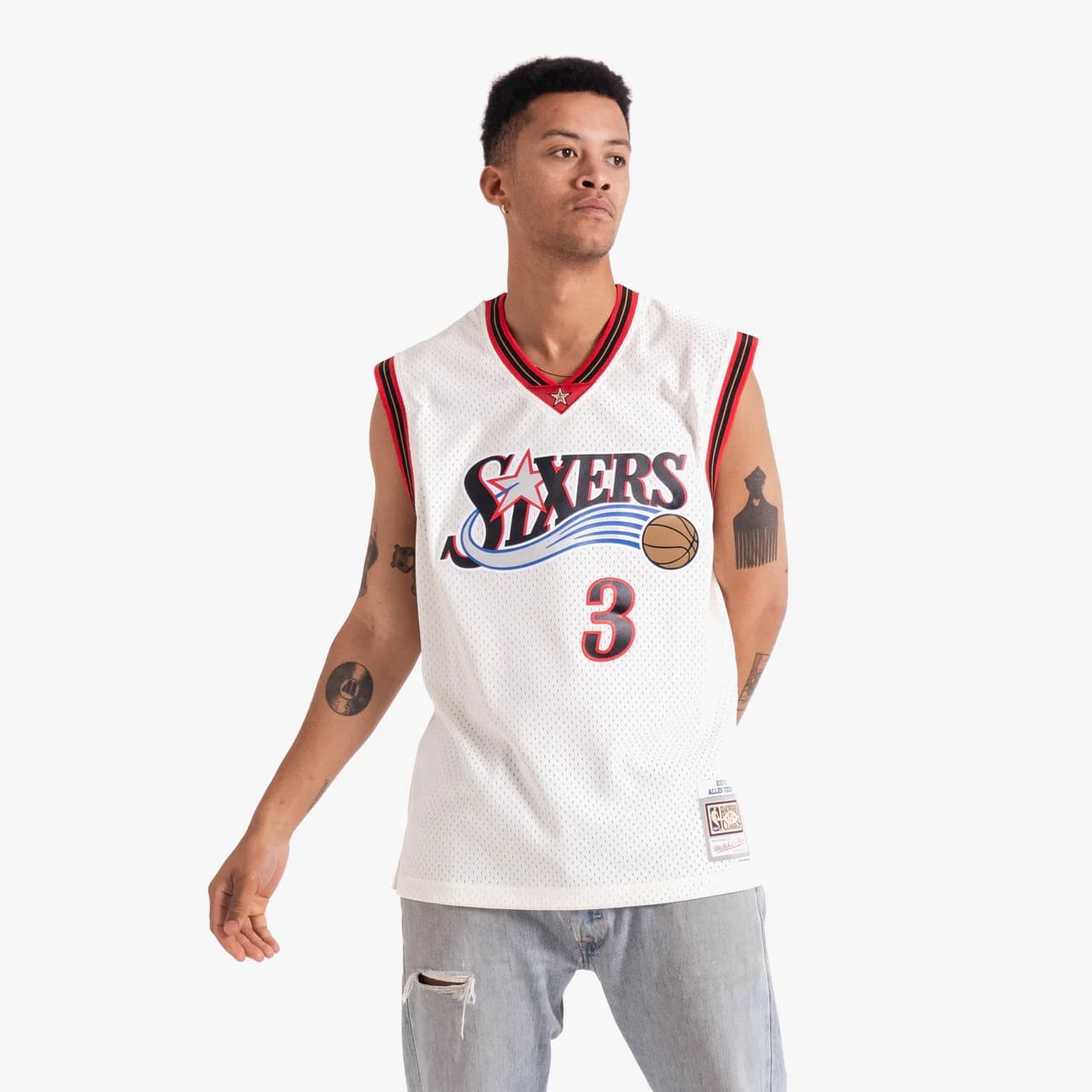 Баскетбольная джерси Philadelphia 76ers Allen Iverson #3 Swingman Hardwood Classics Off White Jersey