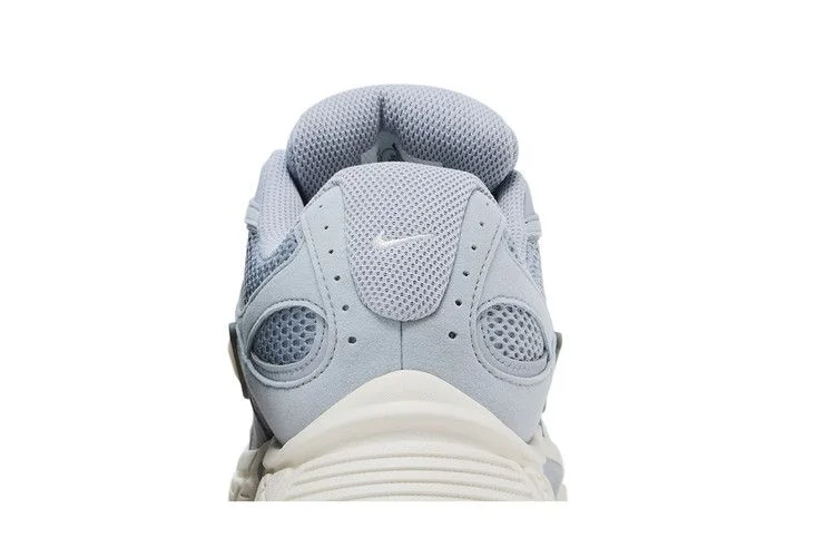 Кроссовки Nike V5 RNR 'Wolf Grey Gum'