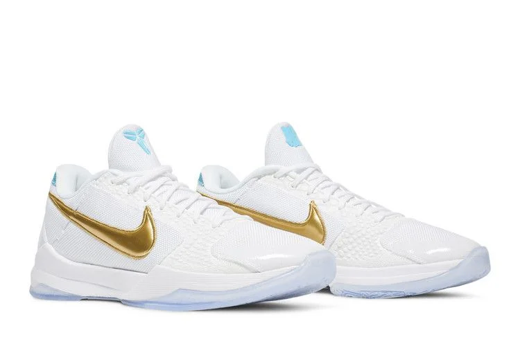 Krossovki-Undefeated-x-Nike-Zoom-Kobe-5-Protro-What-If-Pack-Special-Box-8